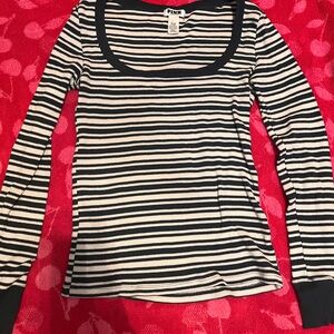 PINK Victoria's Secret Black and White Striped Long Sleeve Tee